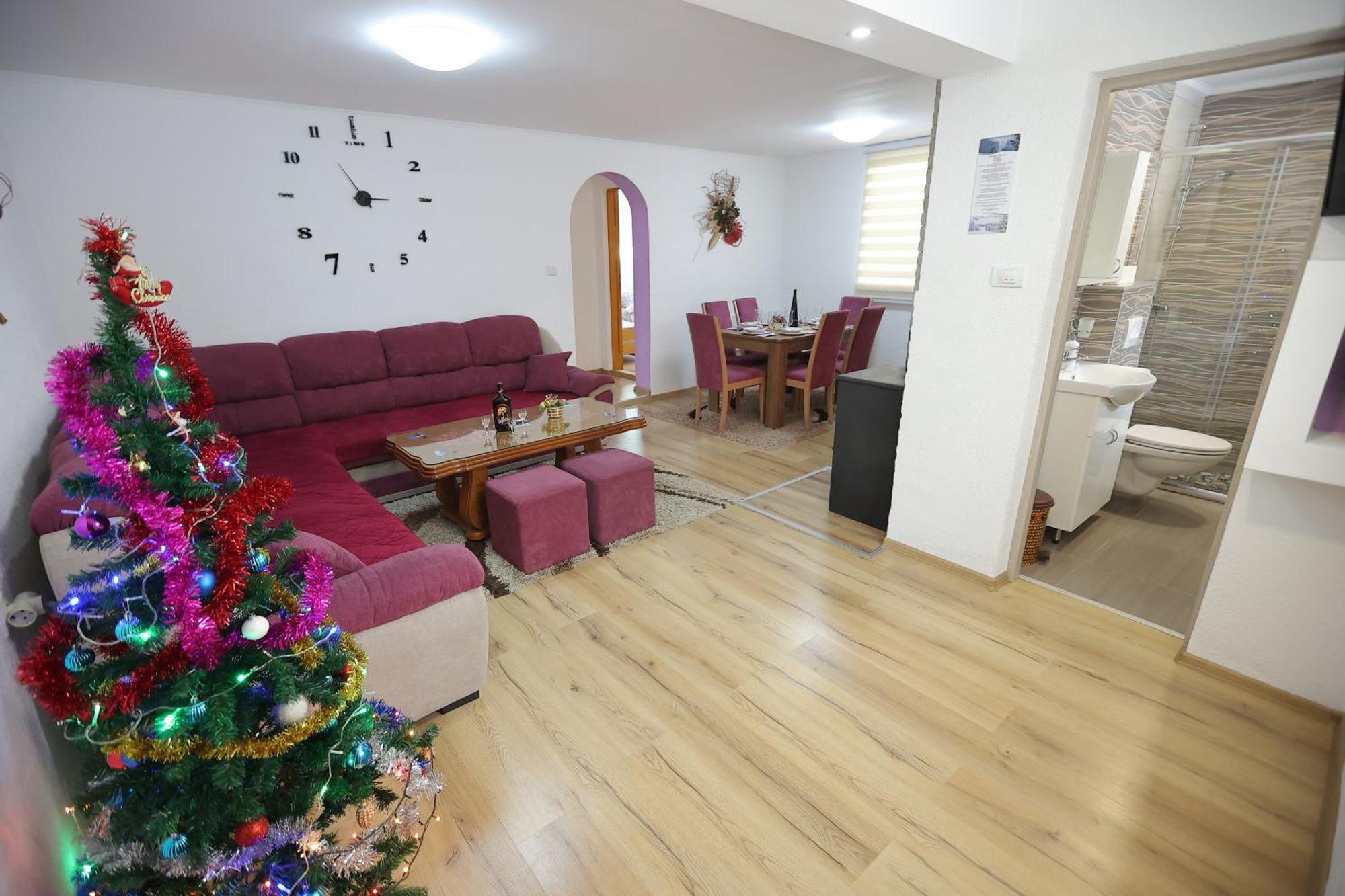 Villa "Strahinja Lux" ยาโฮรินา ภายนอก รูปภาพ