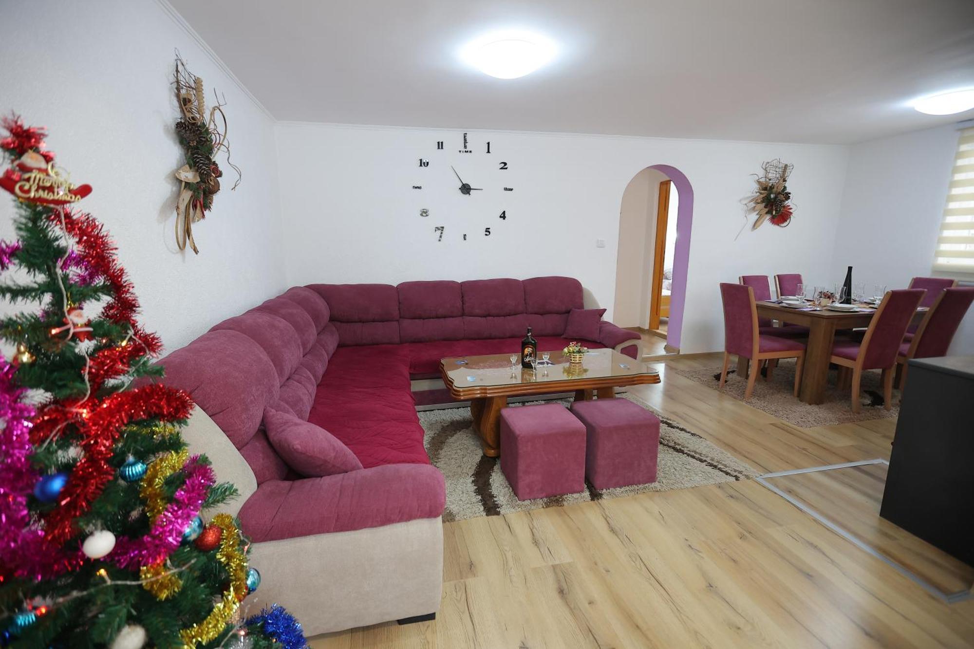 Villa "Strahinja Lux" ยาโฮรินา ภายนอก รูปภาพ