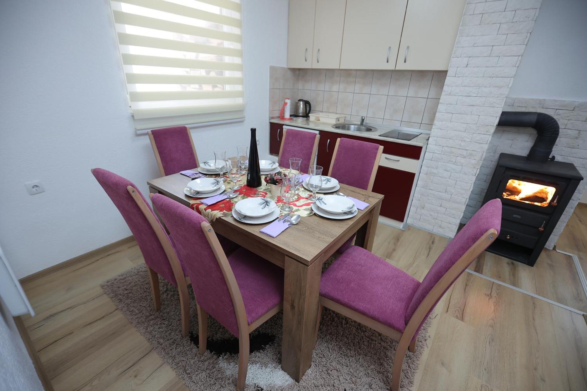 Villa "Strahinja Lux" ยาโฮรินา ภายนอก รูปภาพ