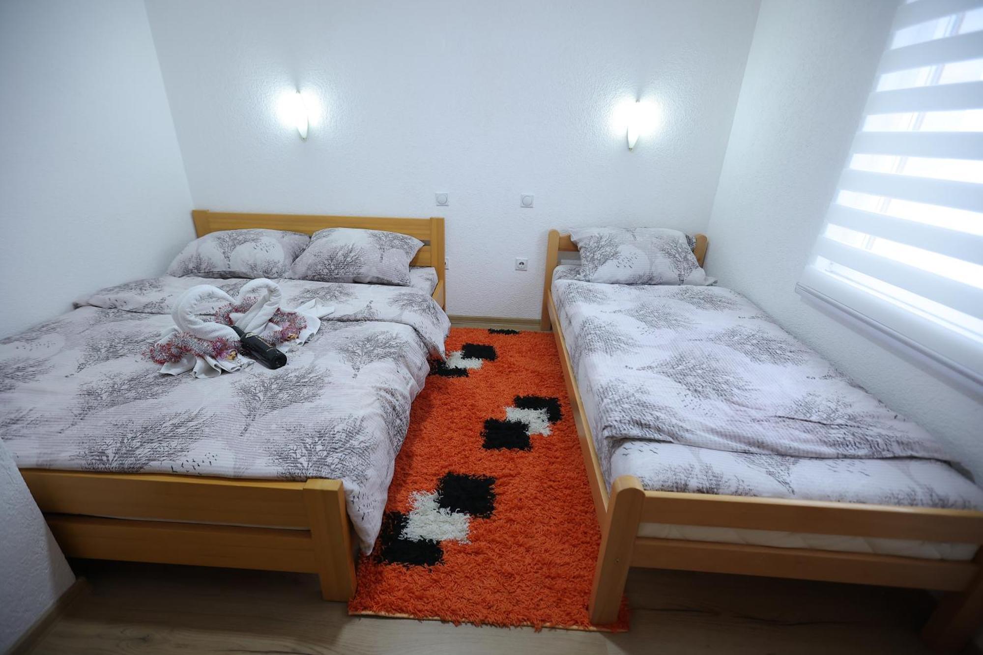 Villa "Strahinja Lux" ยาโฮรินา ภายนอก รูปภาพ
