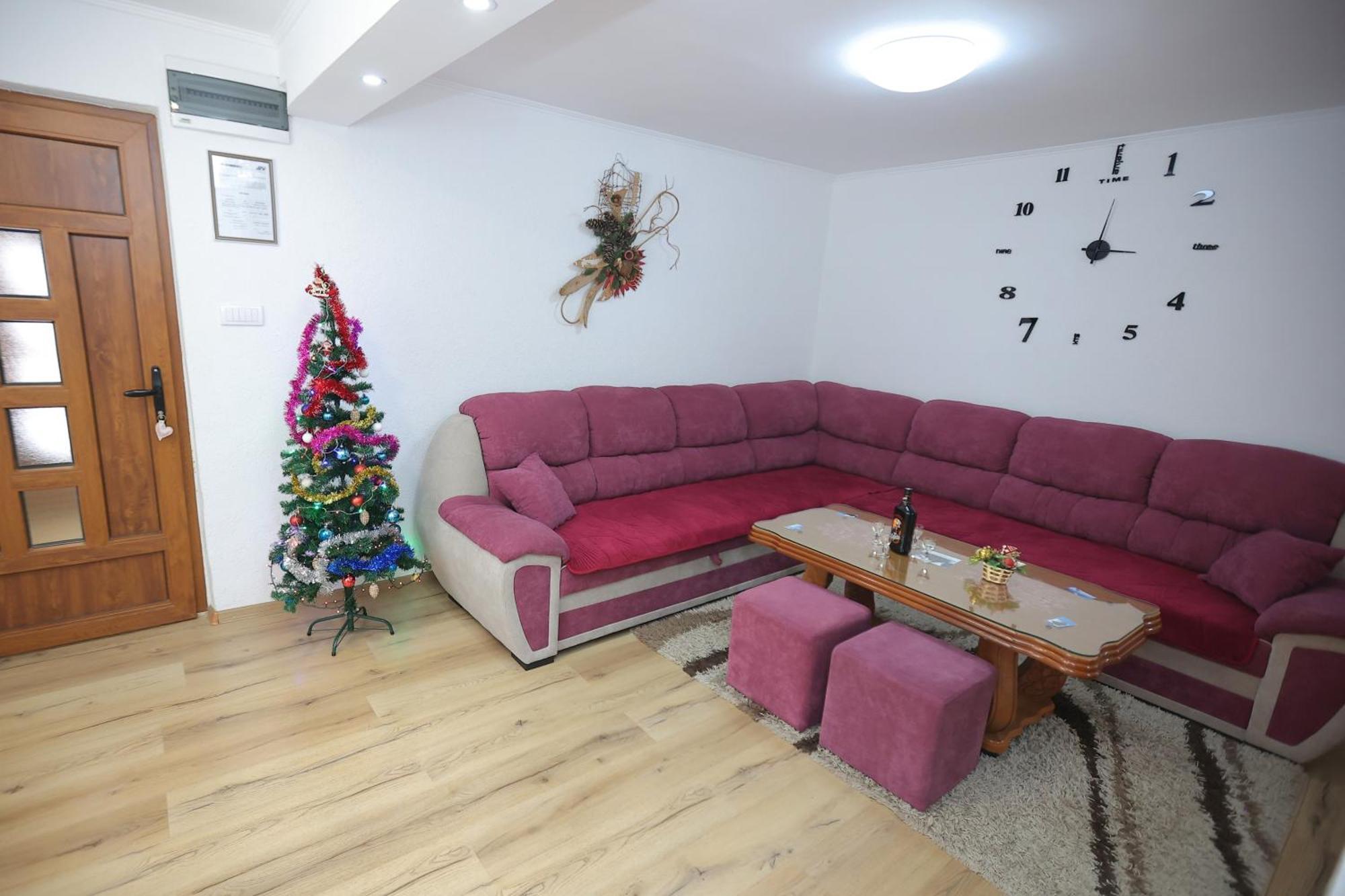 Villa "Strahinja Lux" ยาโฮรินา ภายนอก รูปภาพ