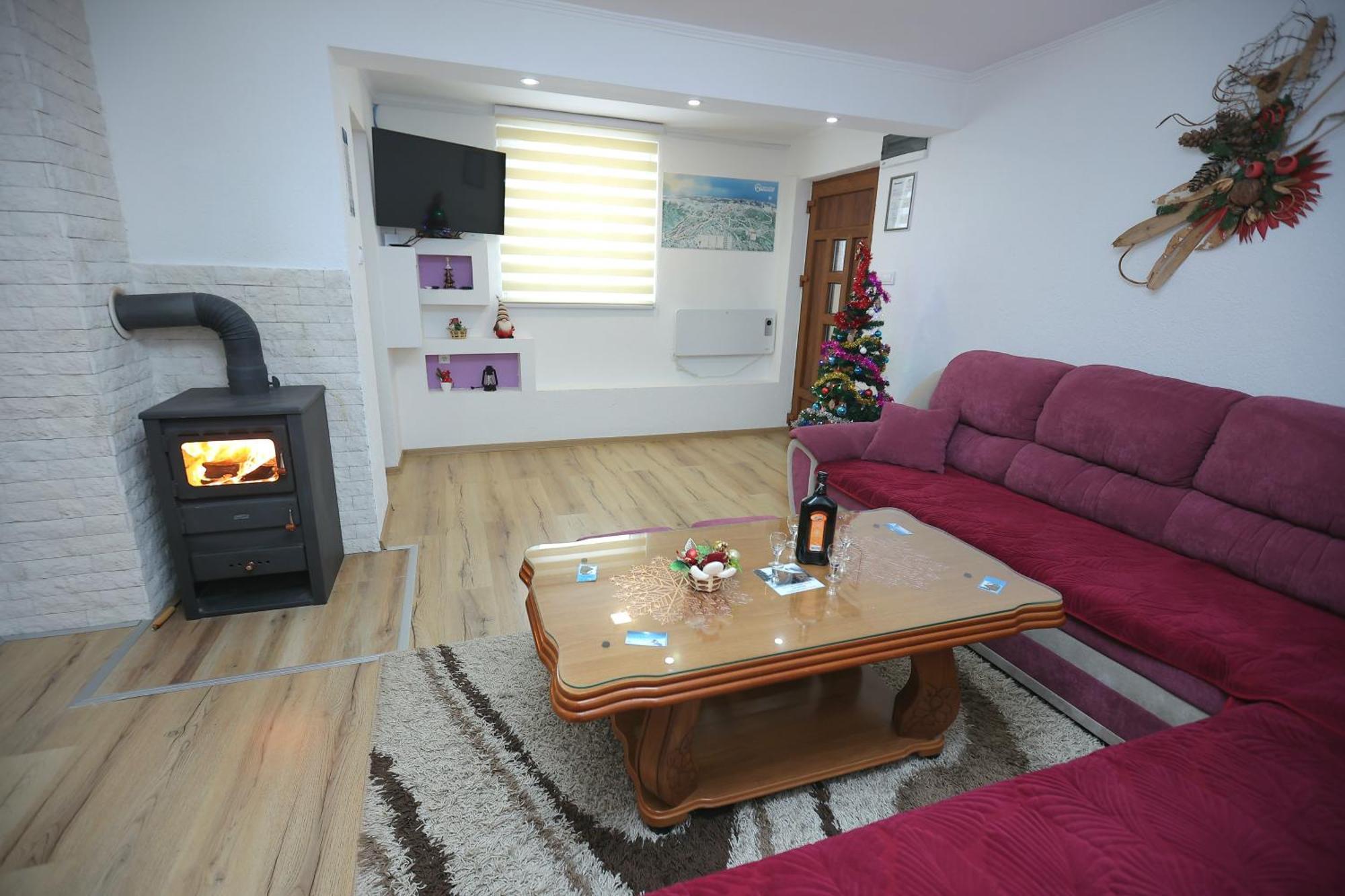 Villa "Strahinja Lux" ยาโฮรินา ภายนอก รูปภาพ