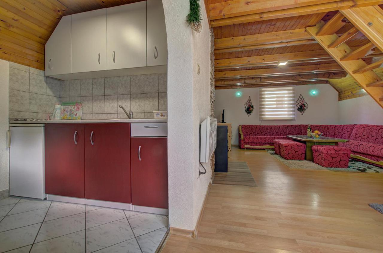 Villa "Strahinja Lux" ยาโฮรินา ภายนอก รูปภาพ